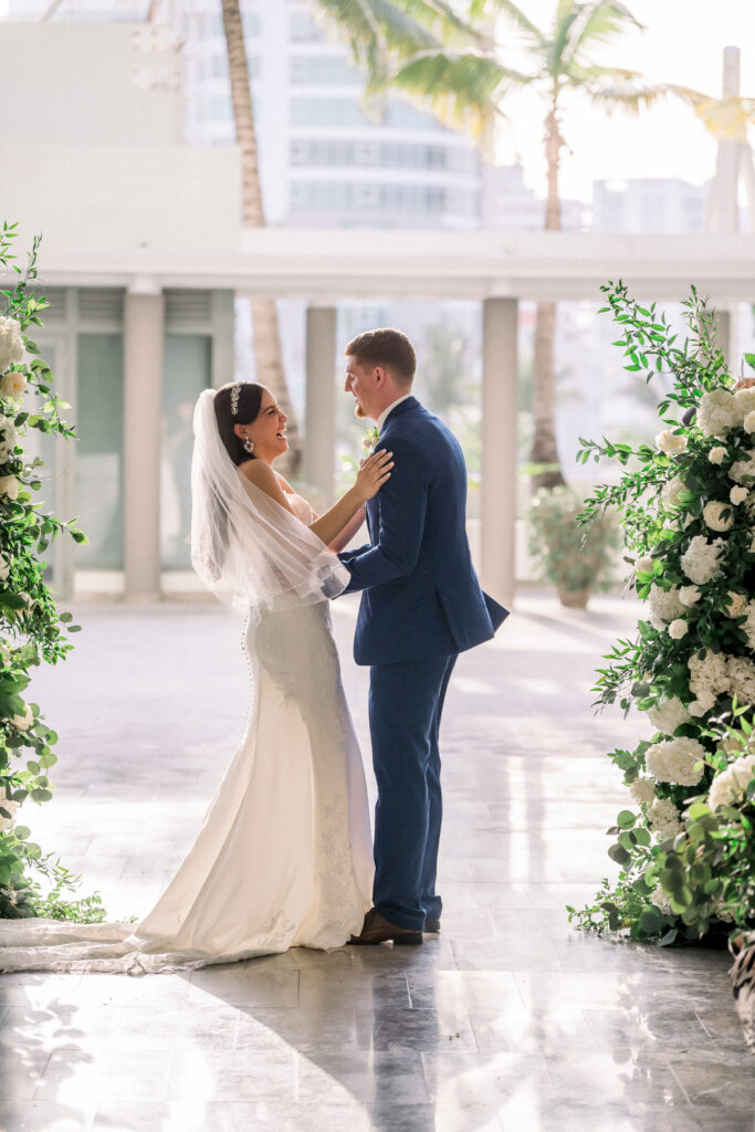 wedding couple at wedding ceremony