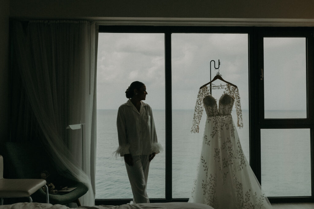 bride and dress with ocean view at la concha resort